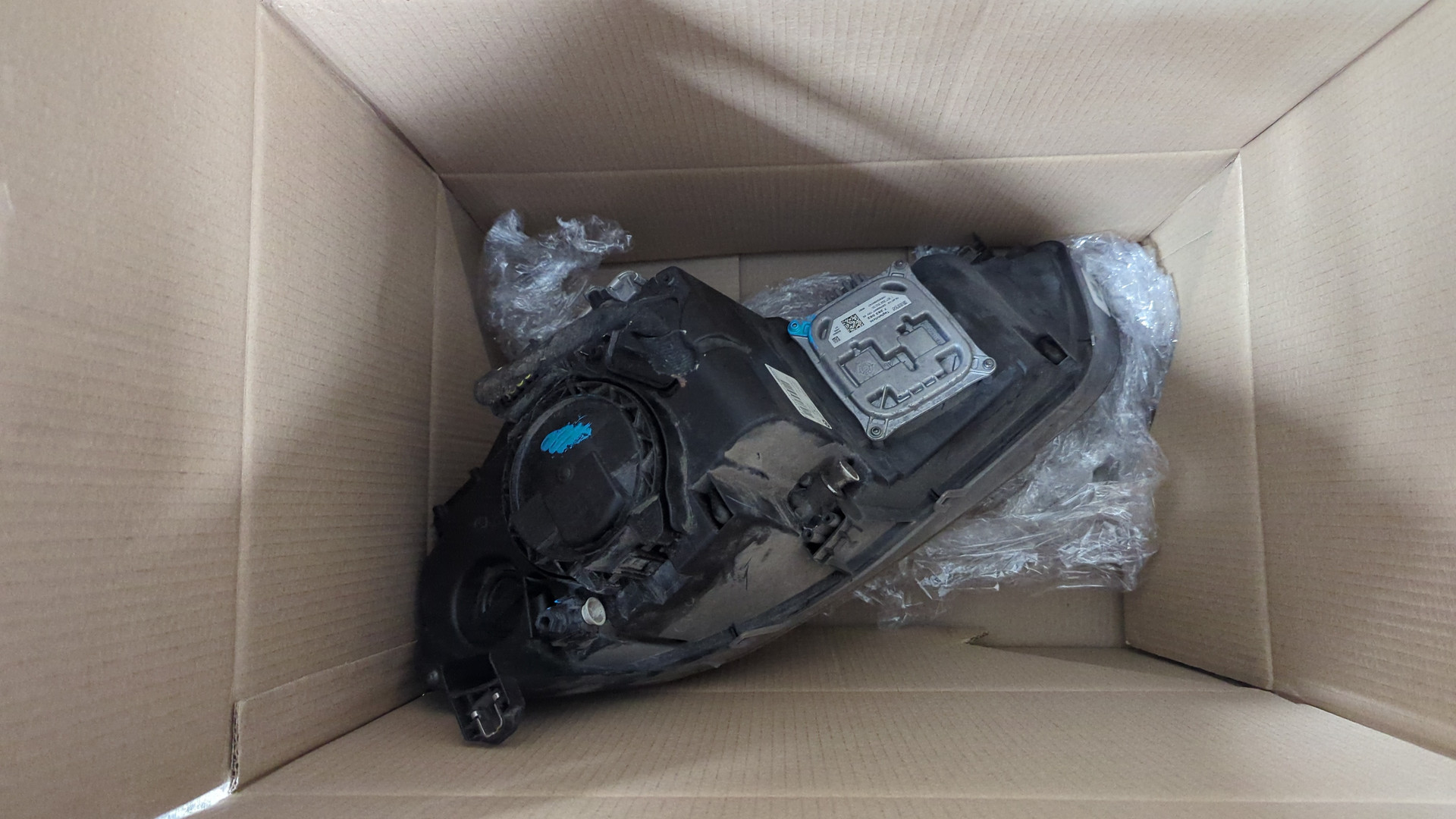 Фара правая