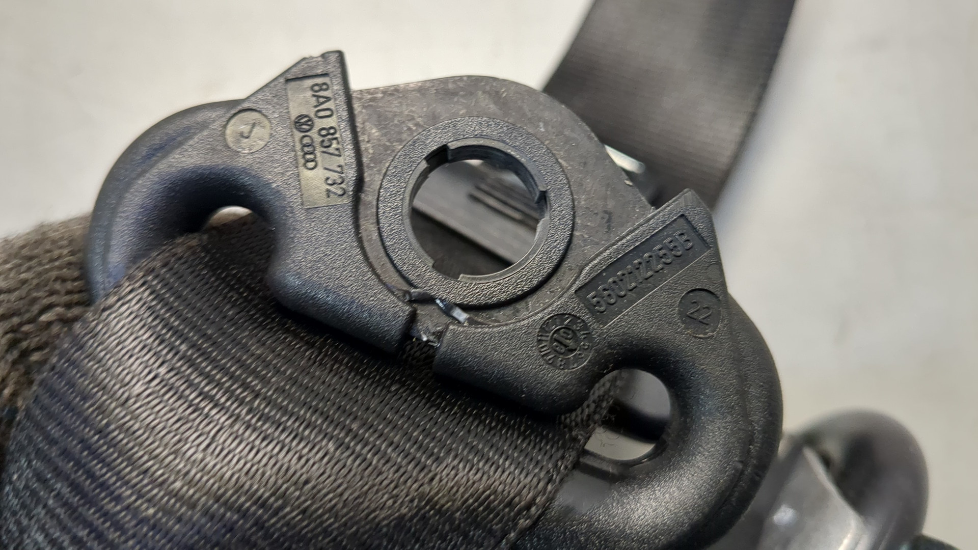 Ремень безопасности