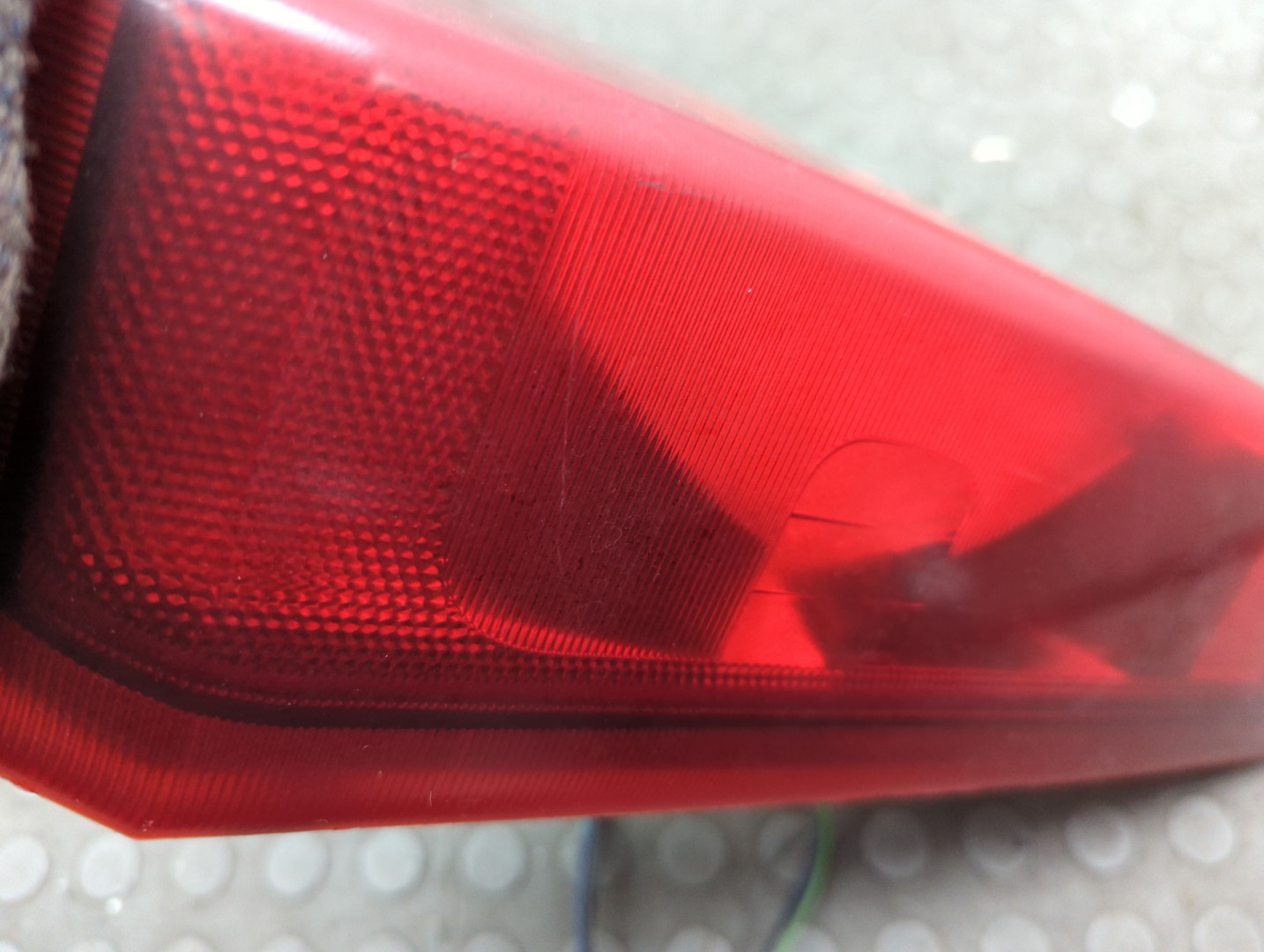 Фонарь задний левый