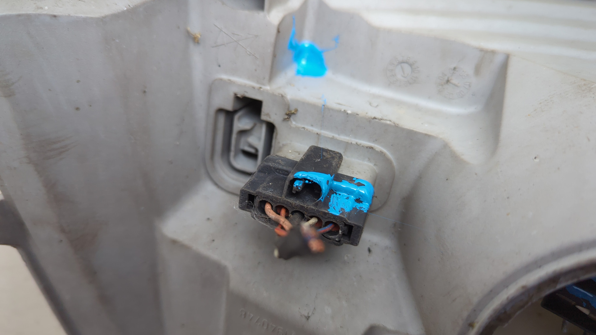 Фара правая