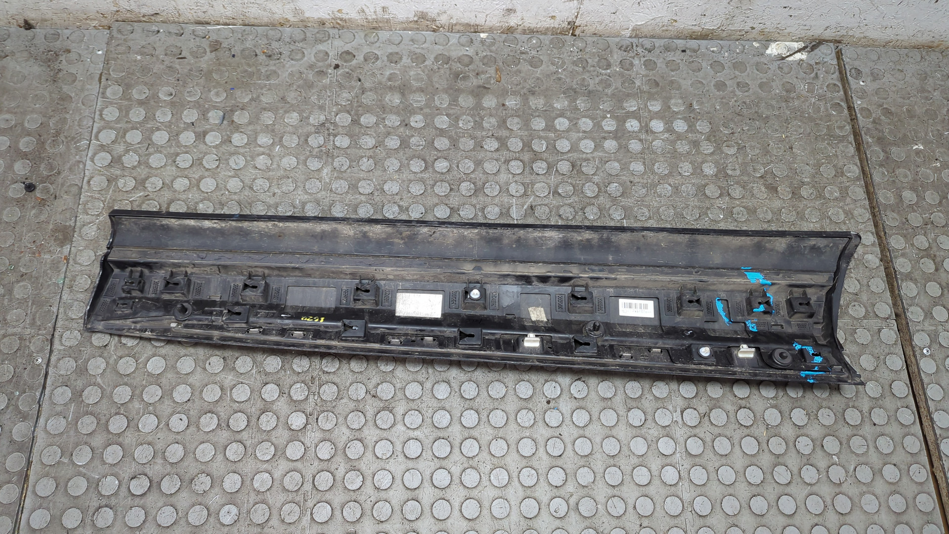 Молдинг двери