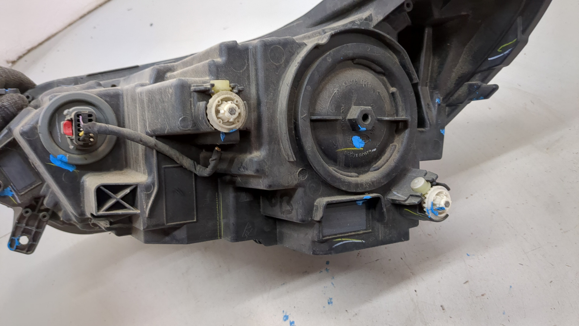 Фара правая