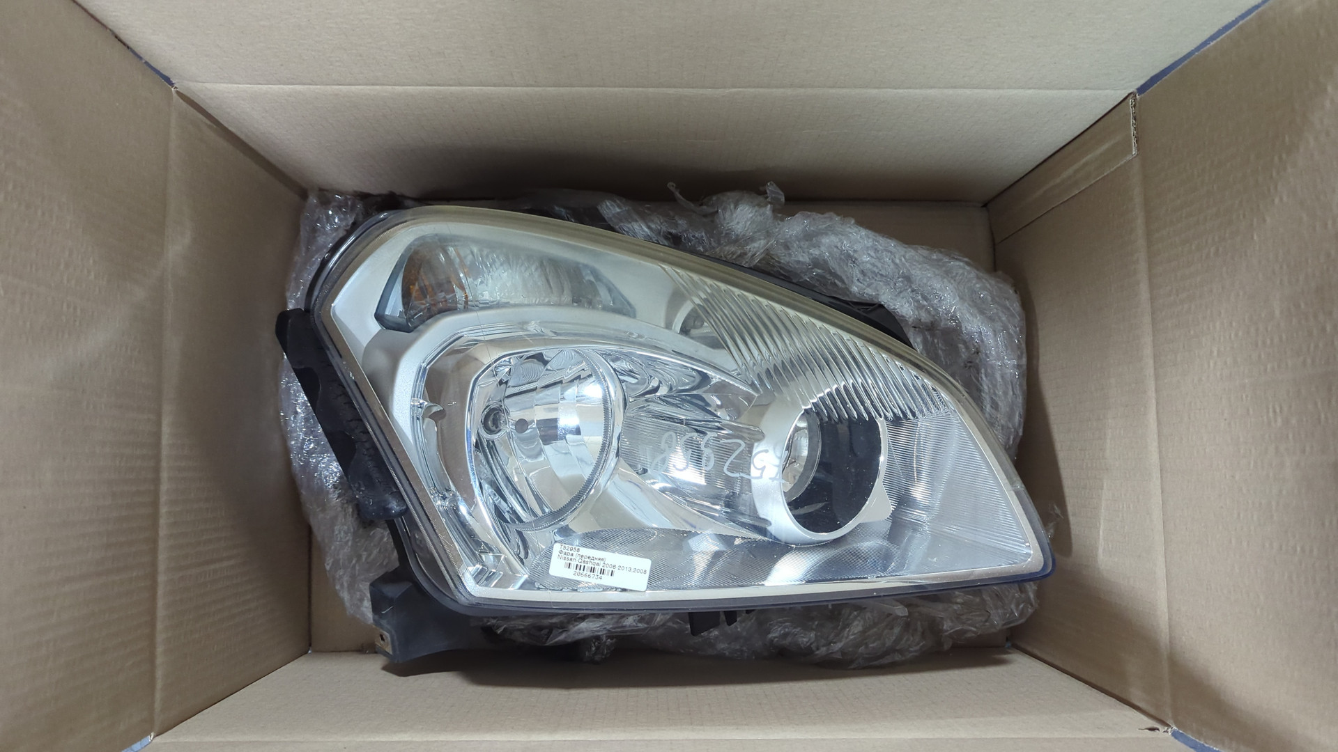 Фара правая