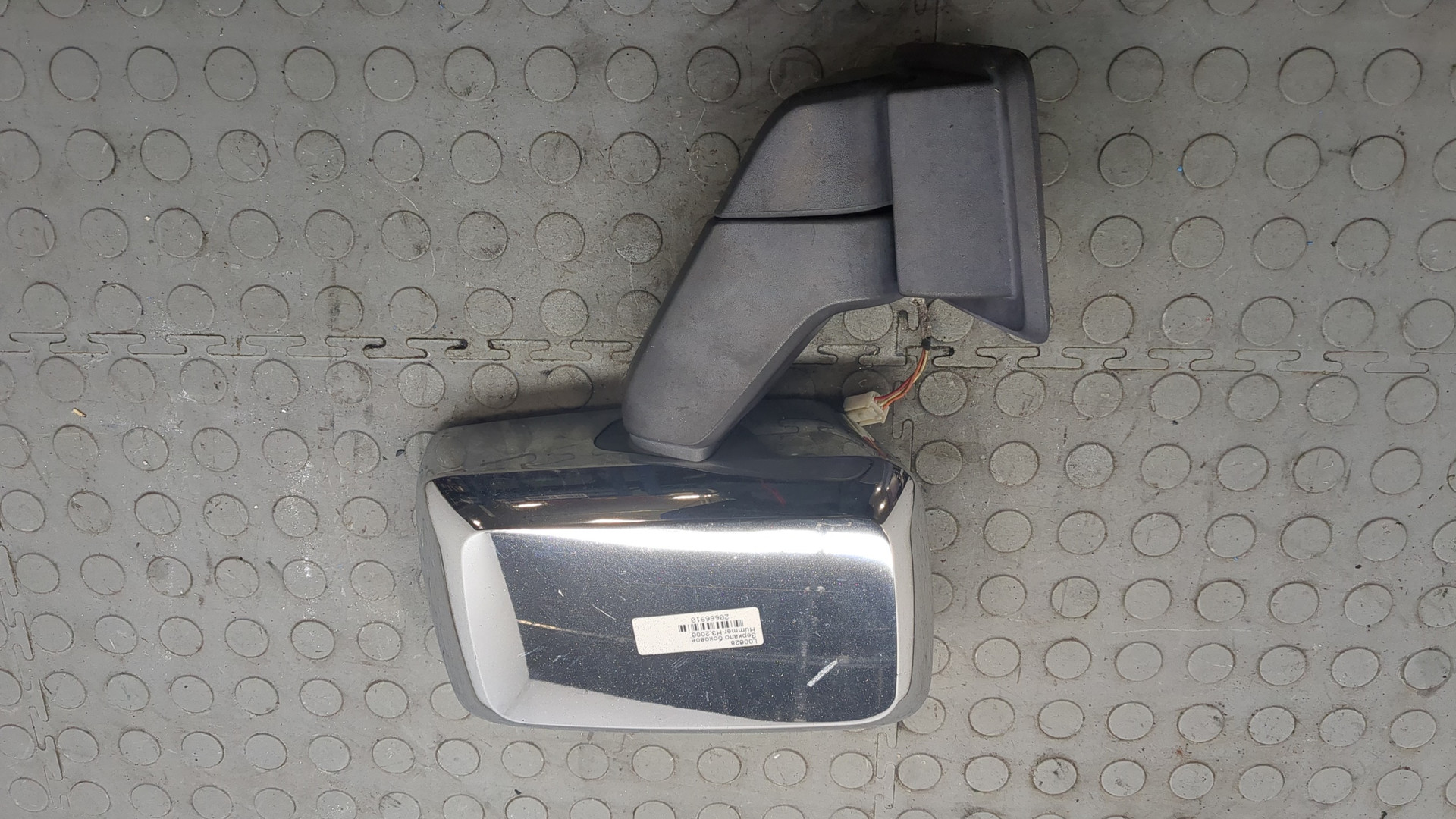 Зеркало левое электрическое