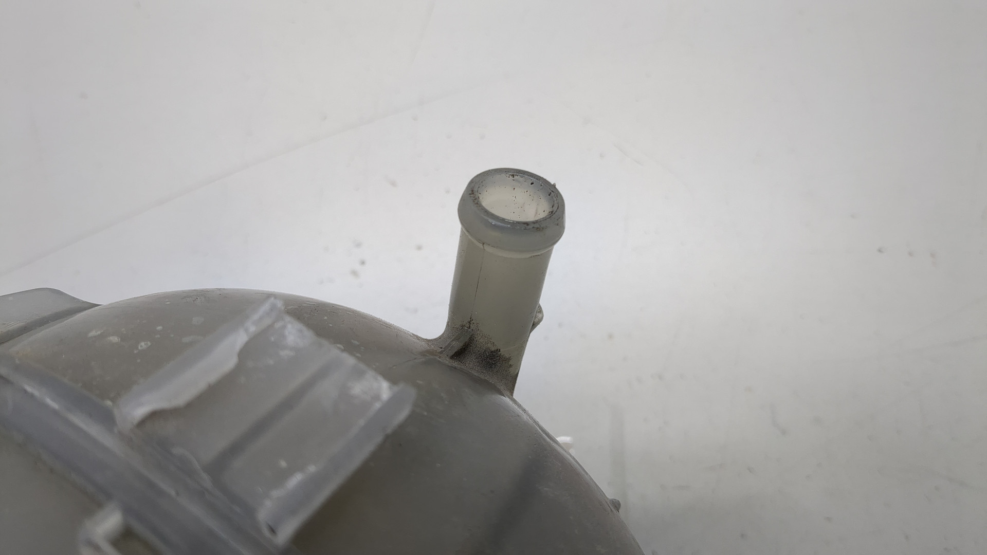 Бачок расширительный