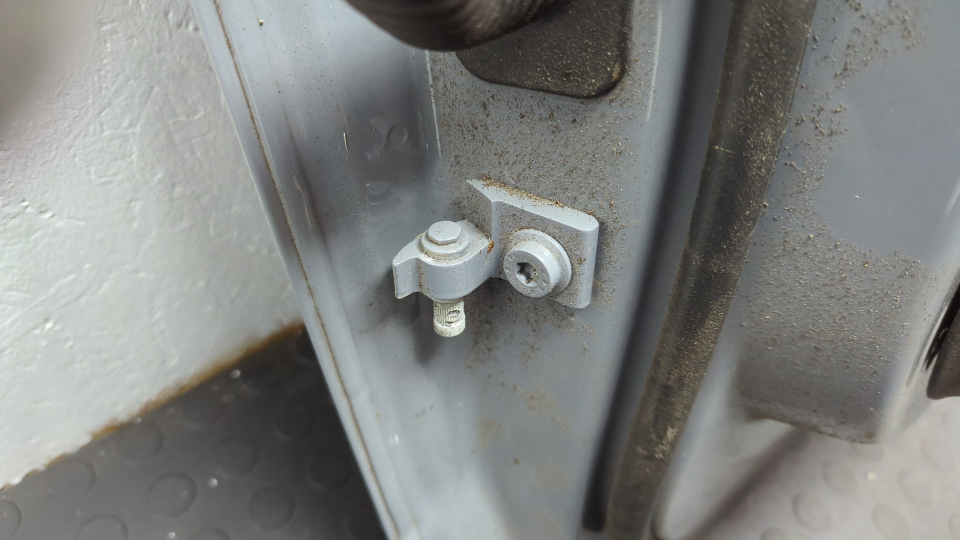 Дверь передняя правая