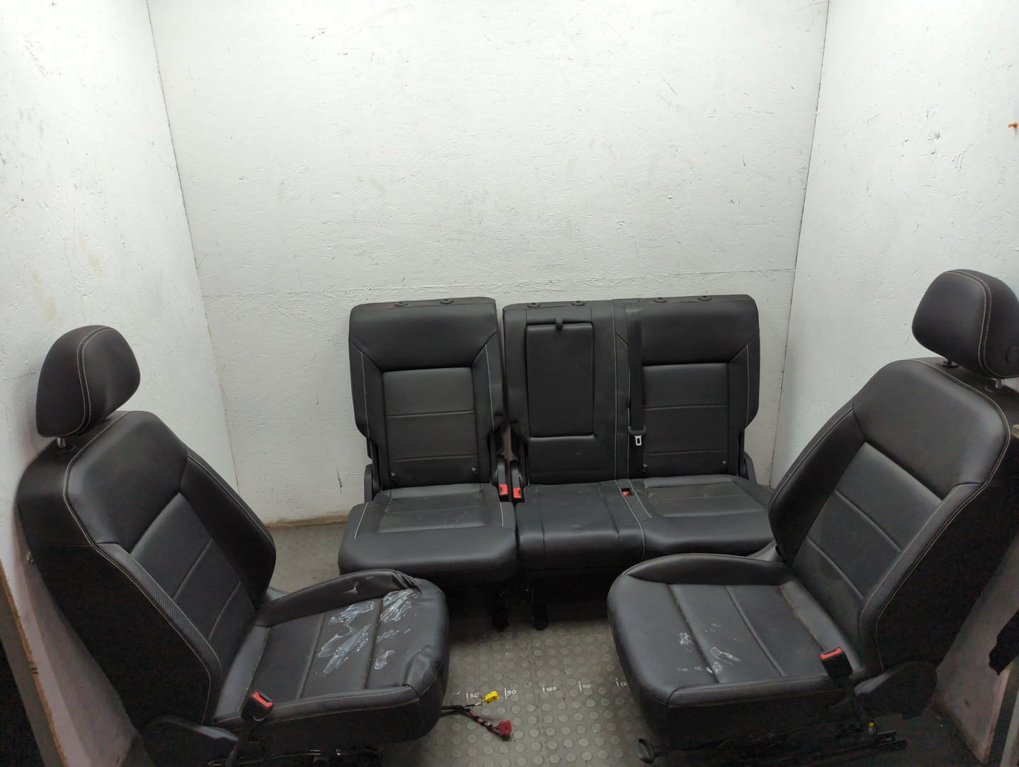 Сиденья комплект