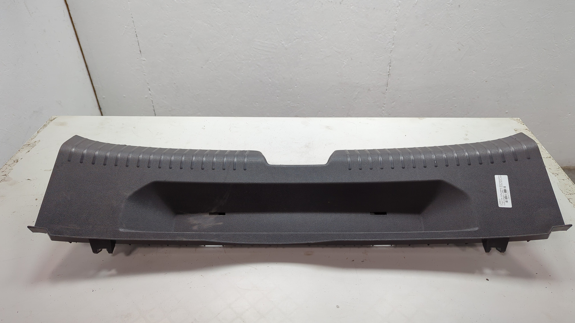 Обшивка багажника