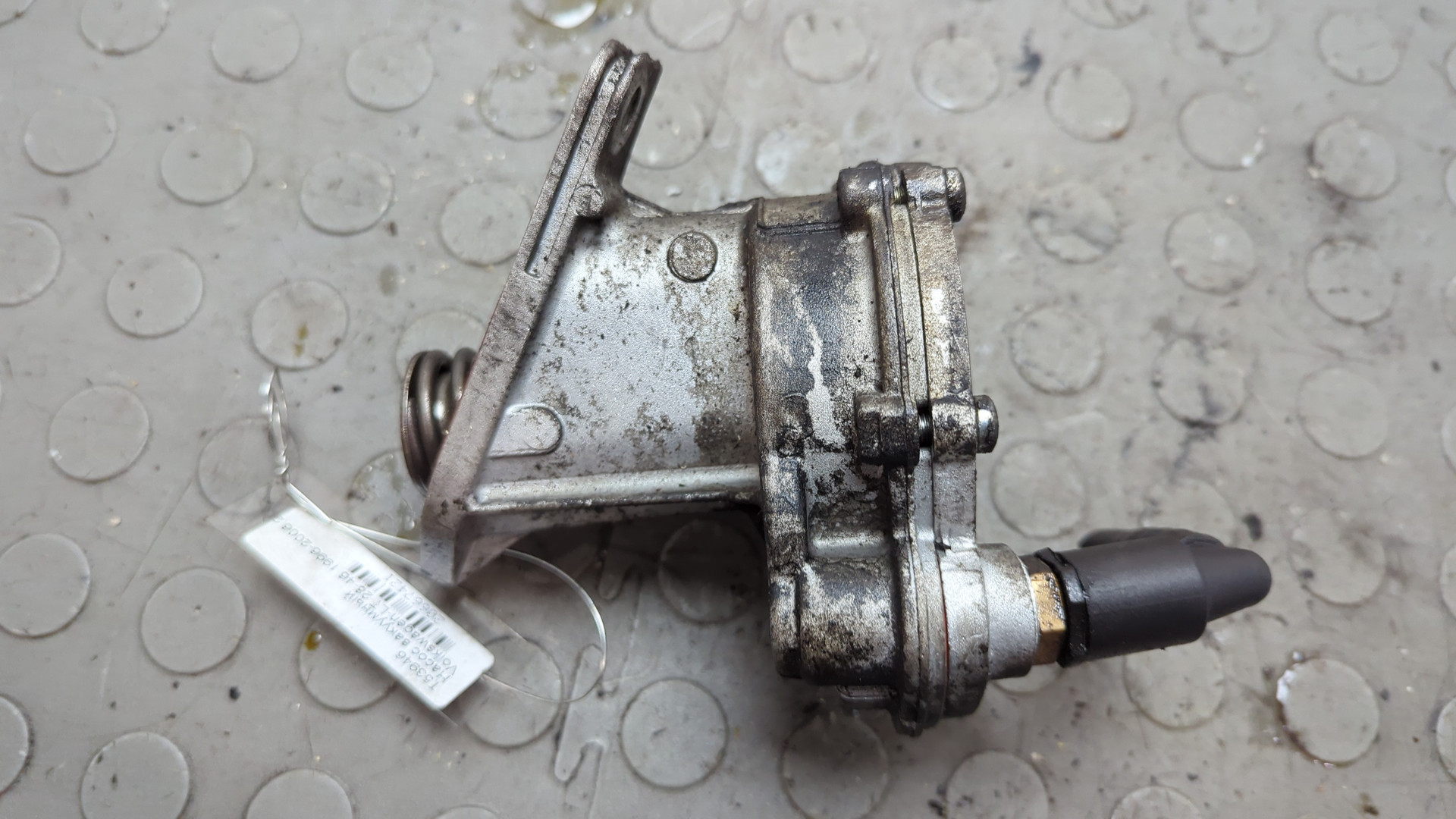 Насос вакуумный