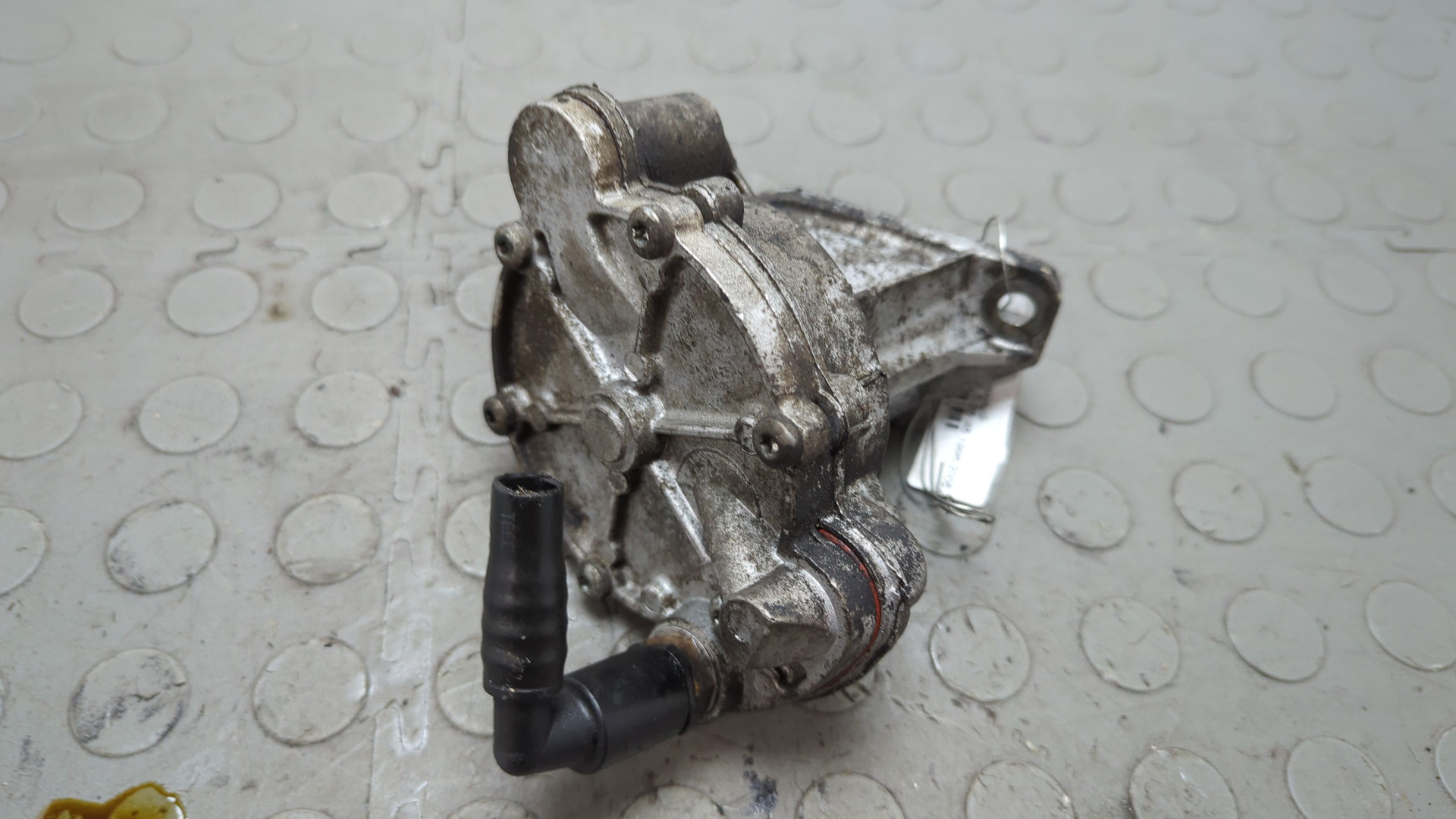 Насос вакуумный