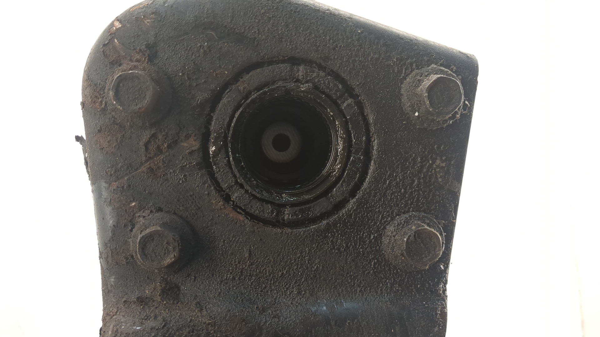 Редуктор переднего моста