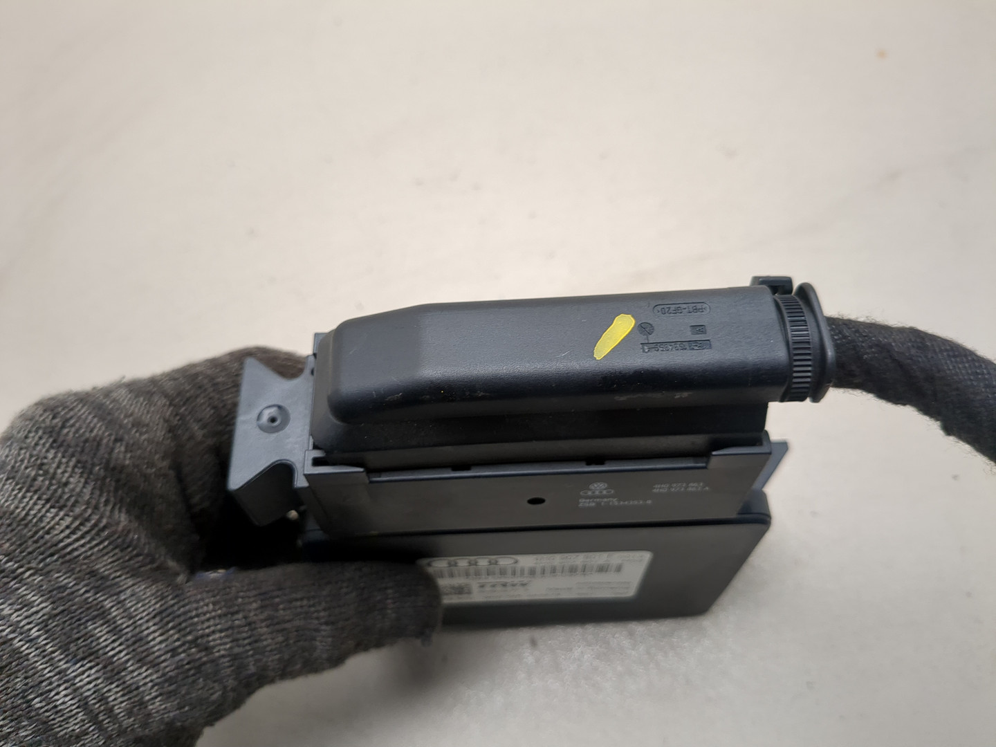 Блок управления парковочным тормозом