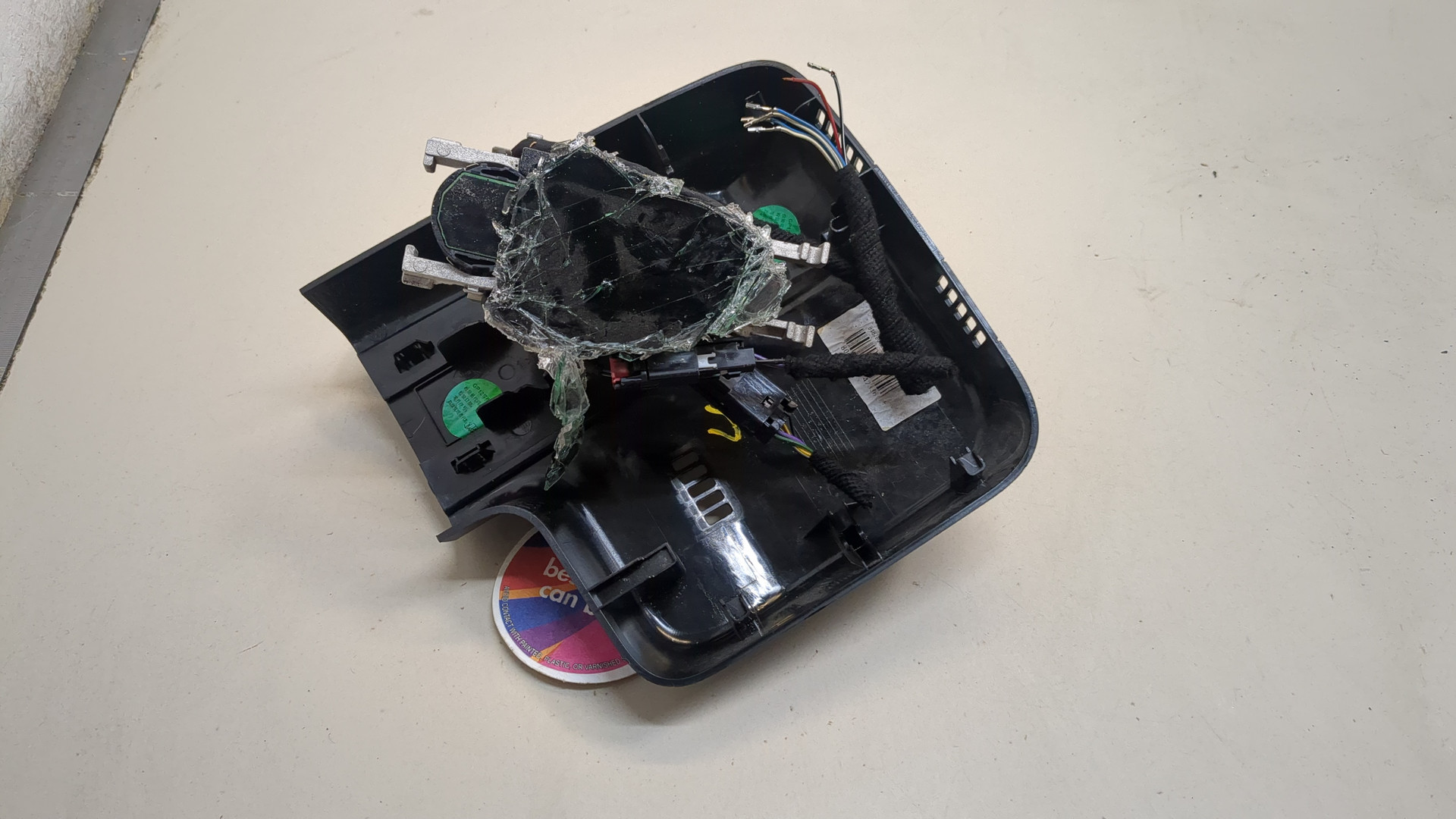 Зеркало заднего вида