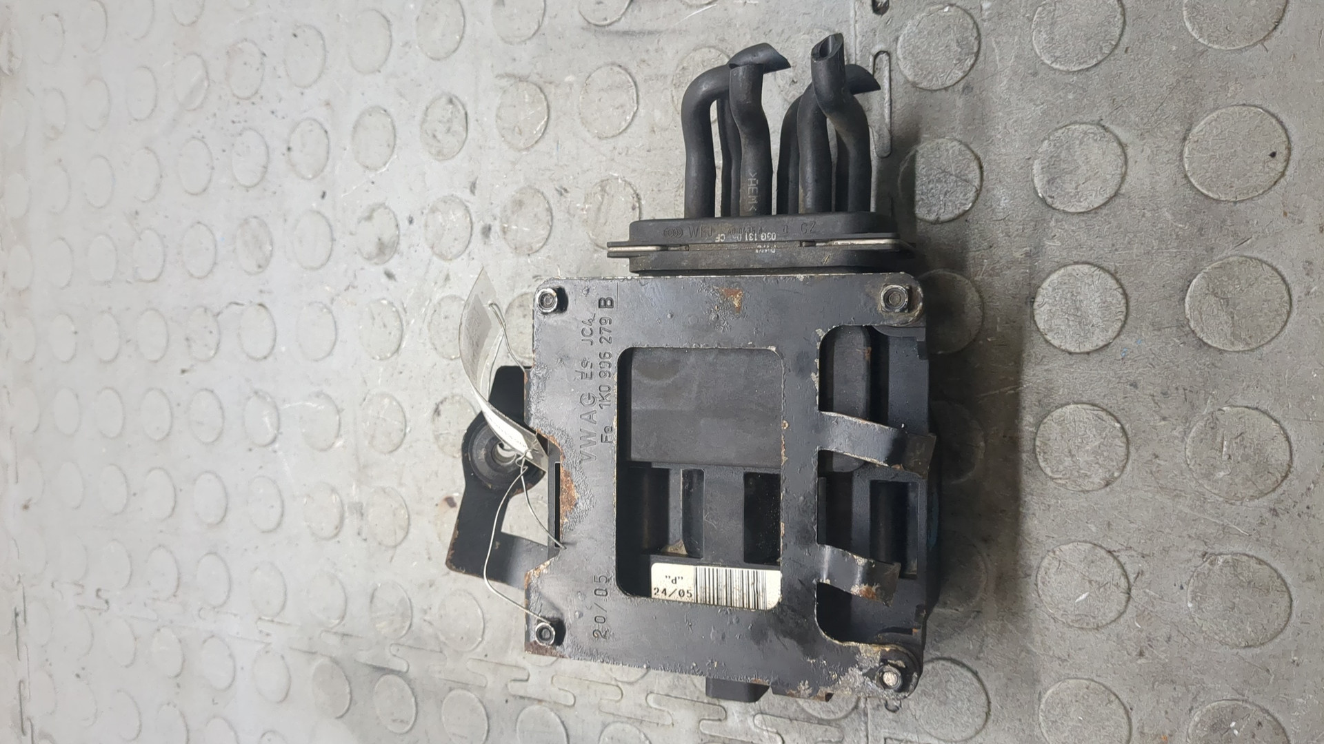 Блок клапанов