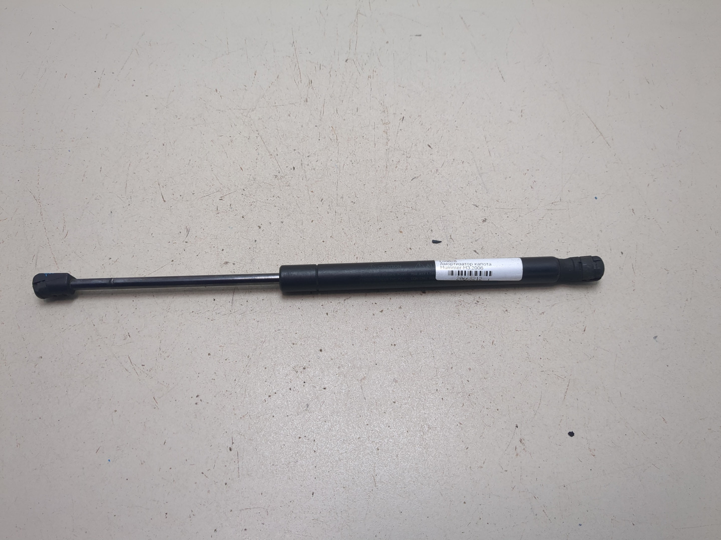 Амортизатор капота