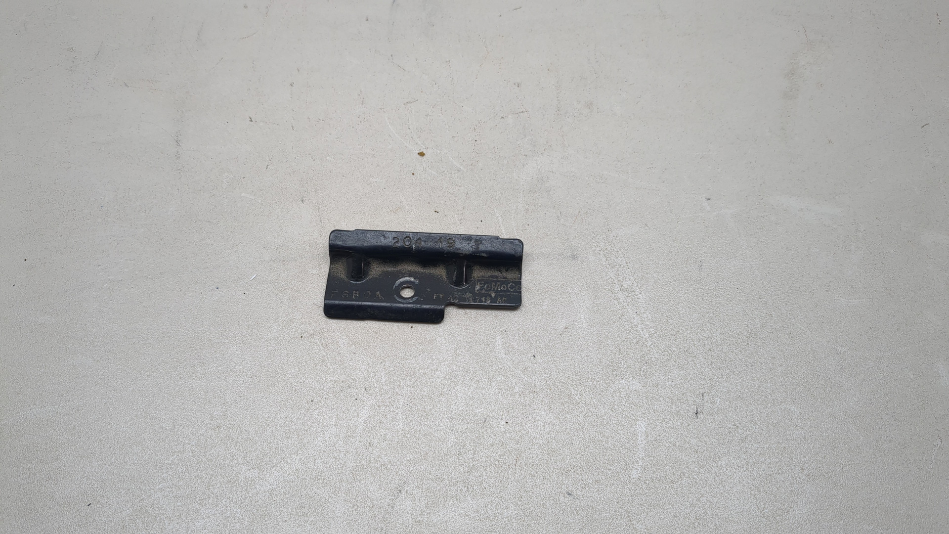 Кронштейн (сопут. товар)