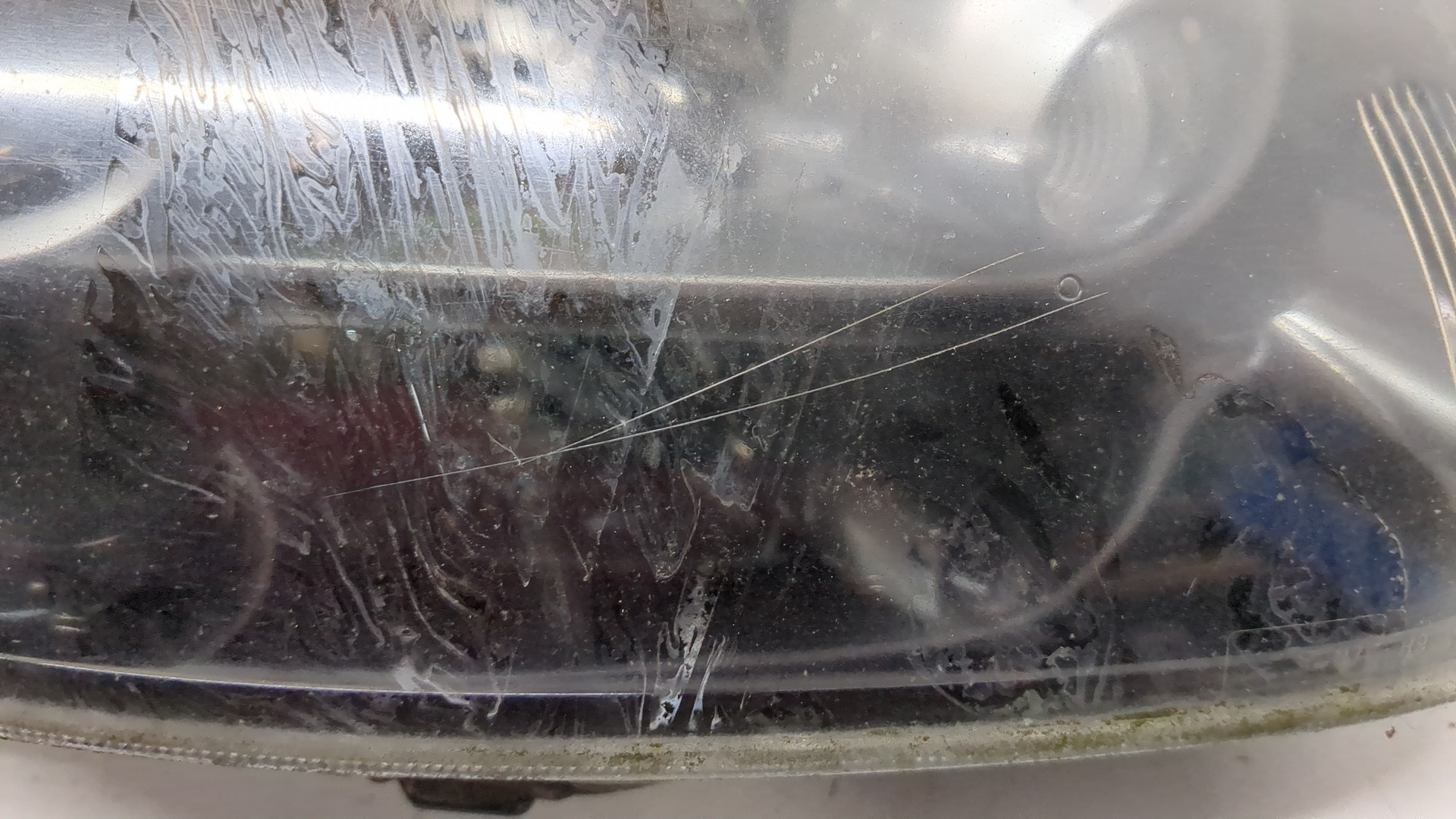 Фара правая