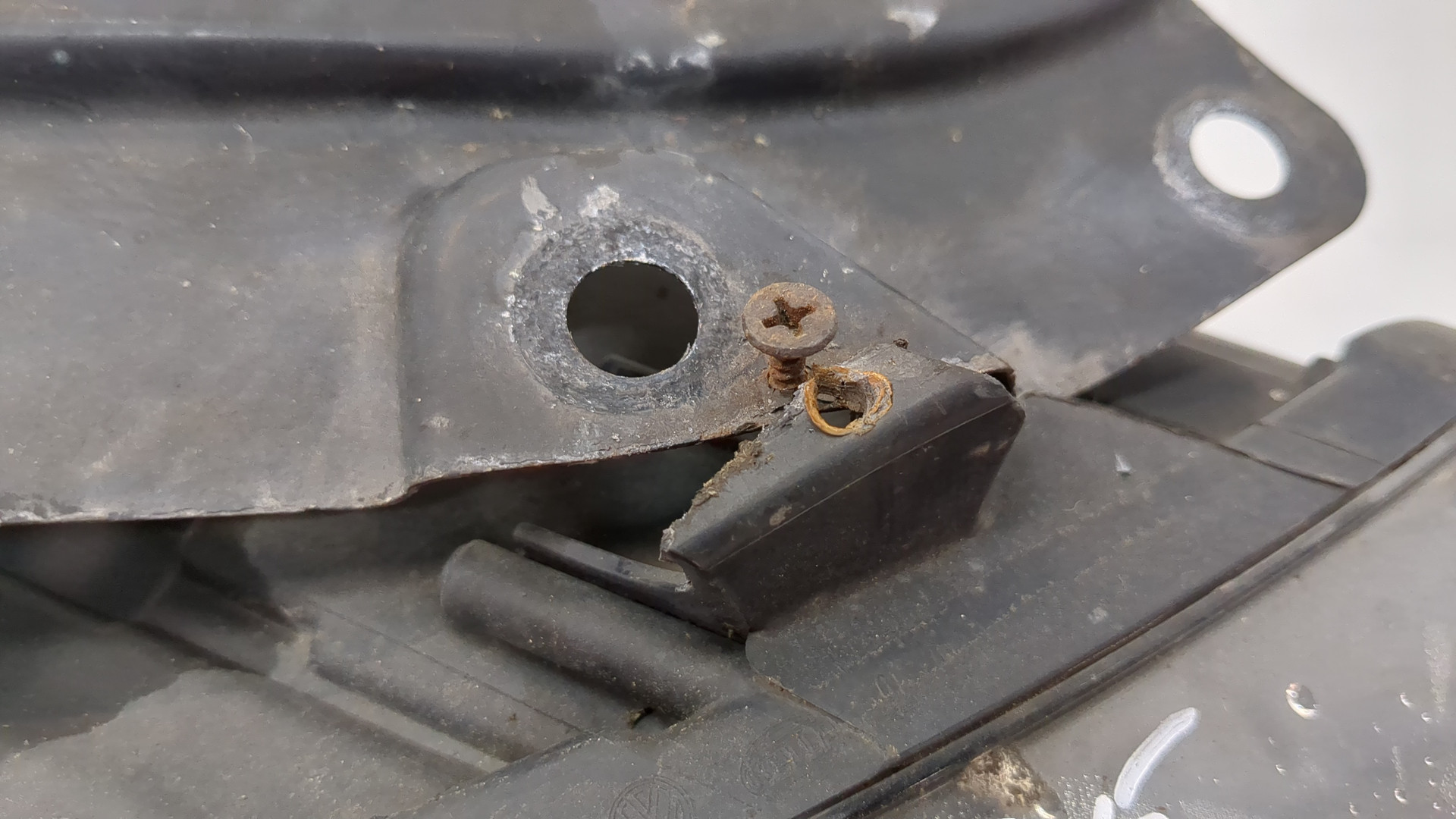 Фара правая