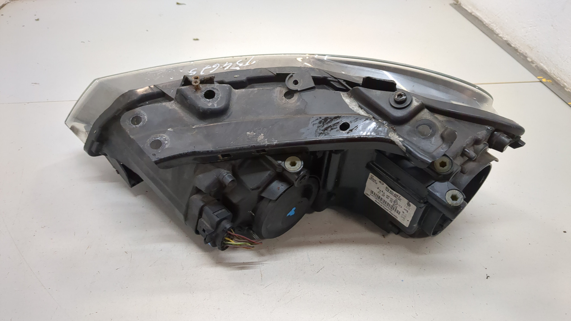 Фара правая