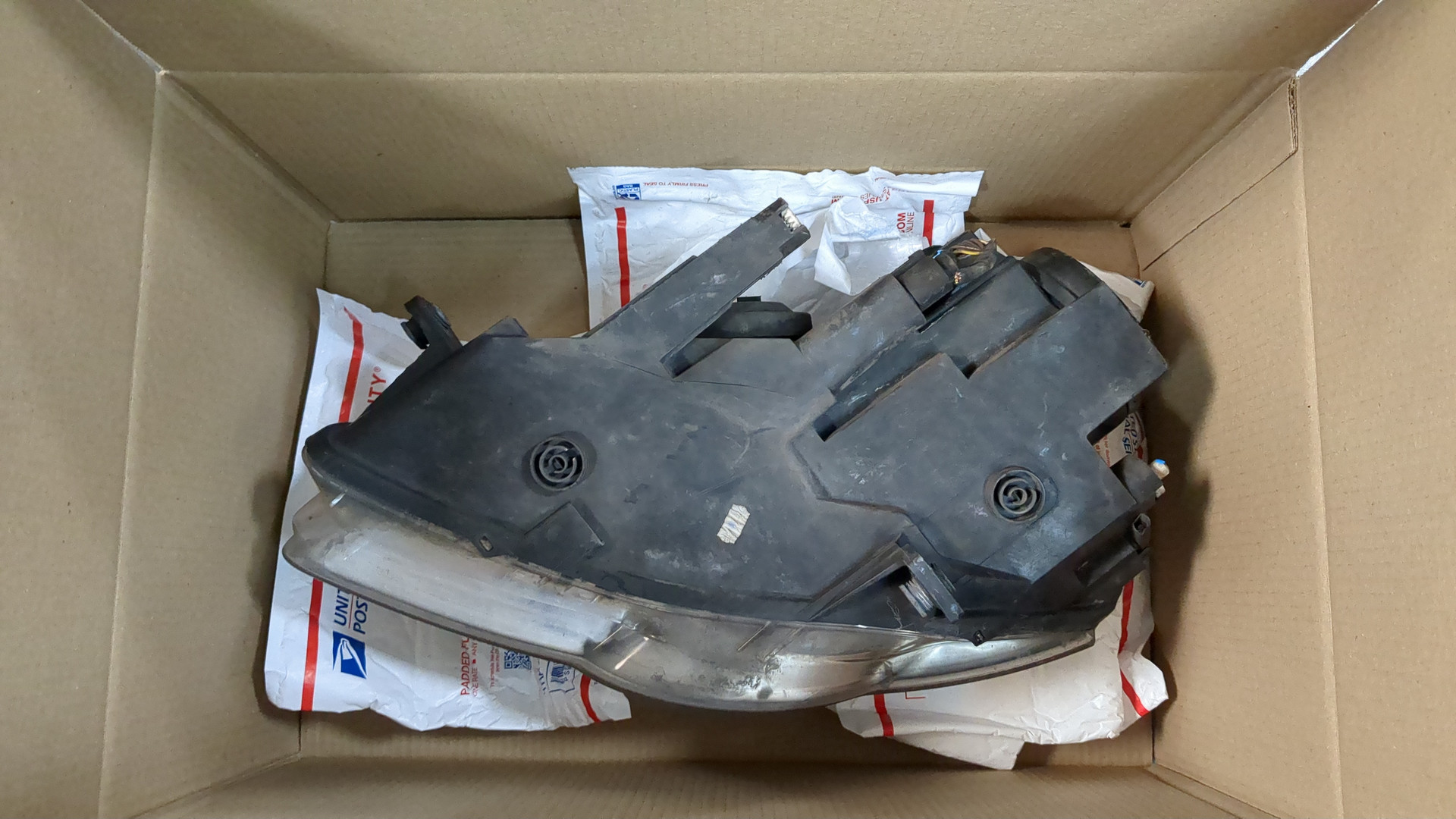 Фара правая