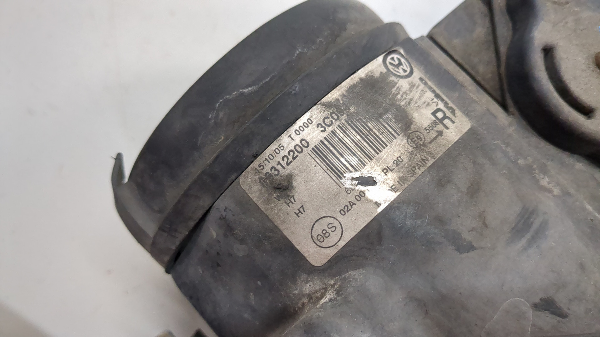 Фара правая