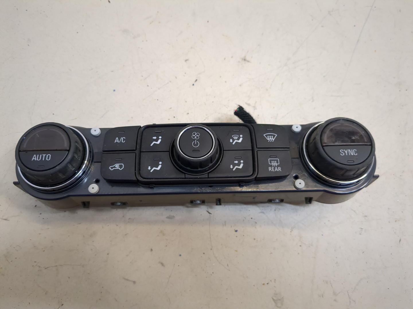 Переключатель отопителя