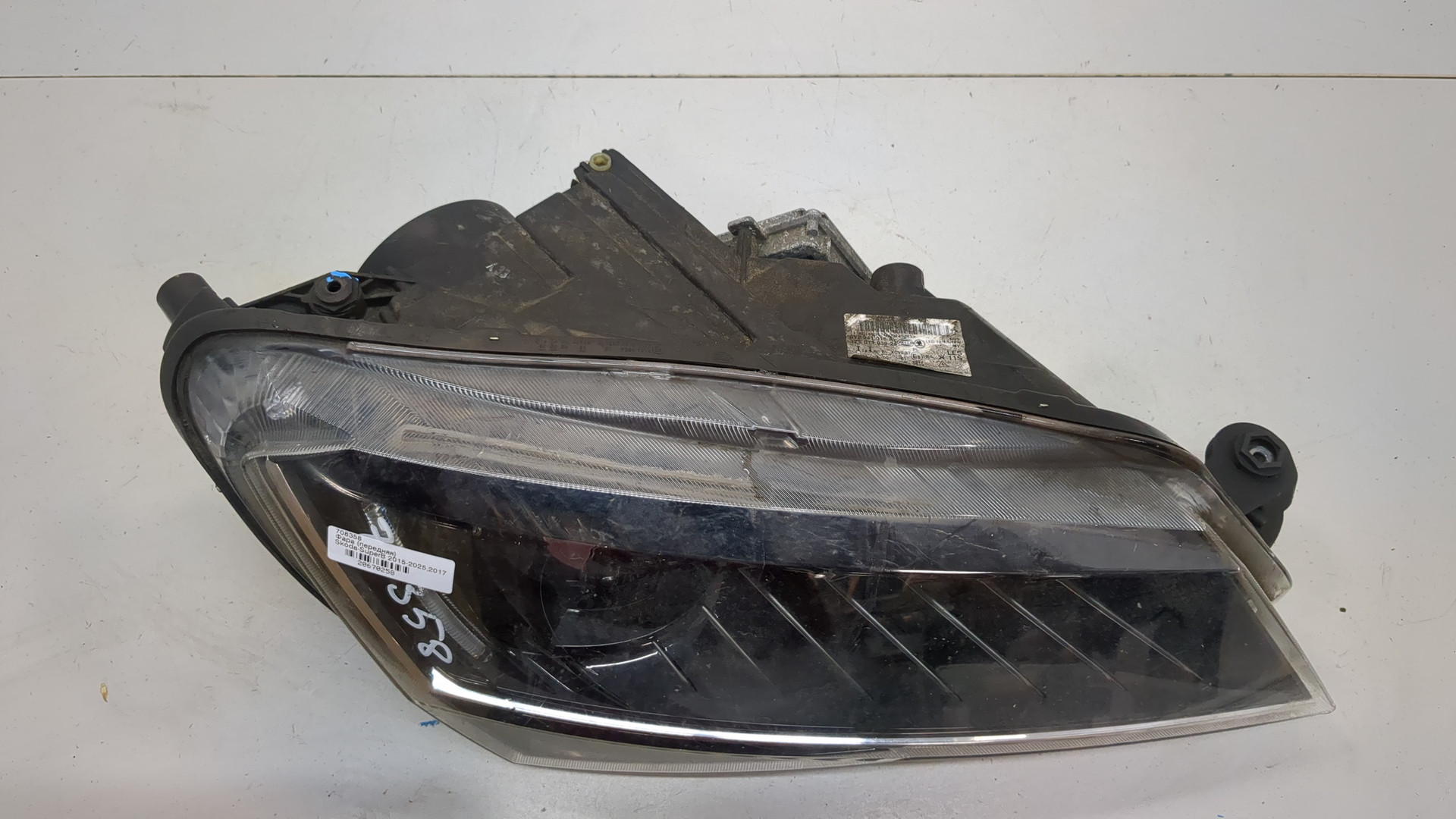 Фара правая