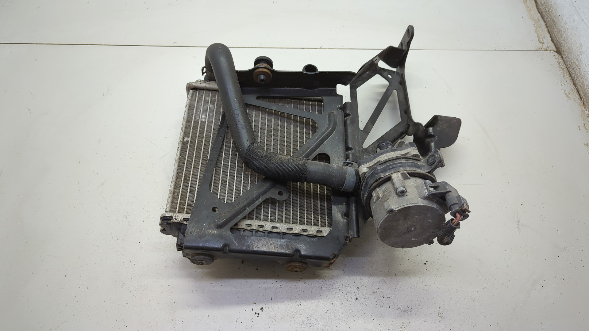 Радиатор охлаждения двигателя основной