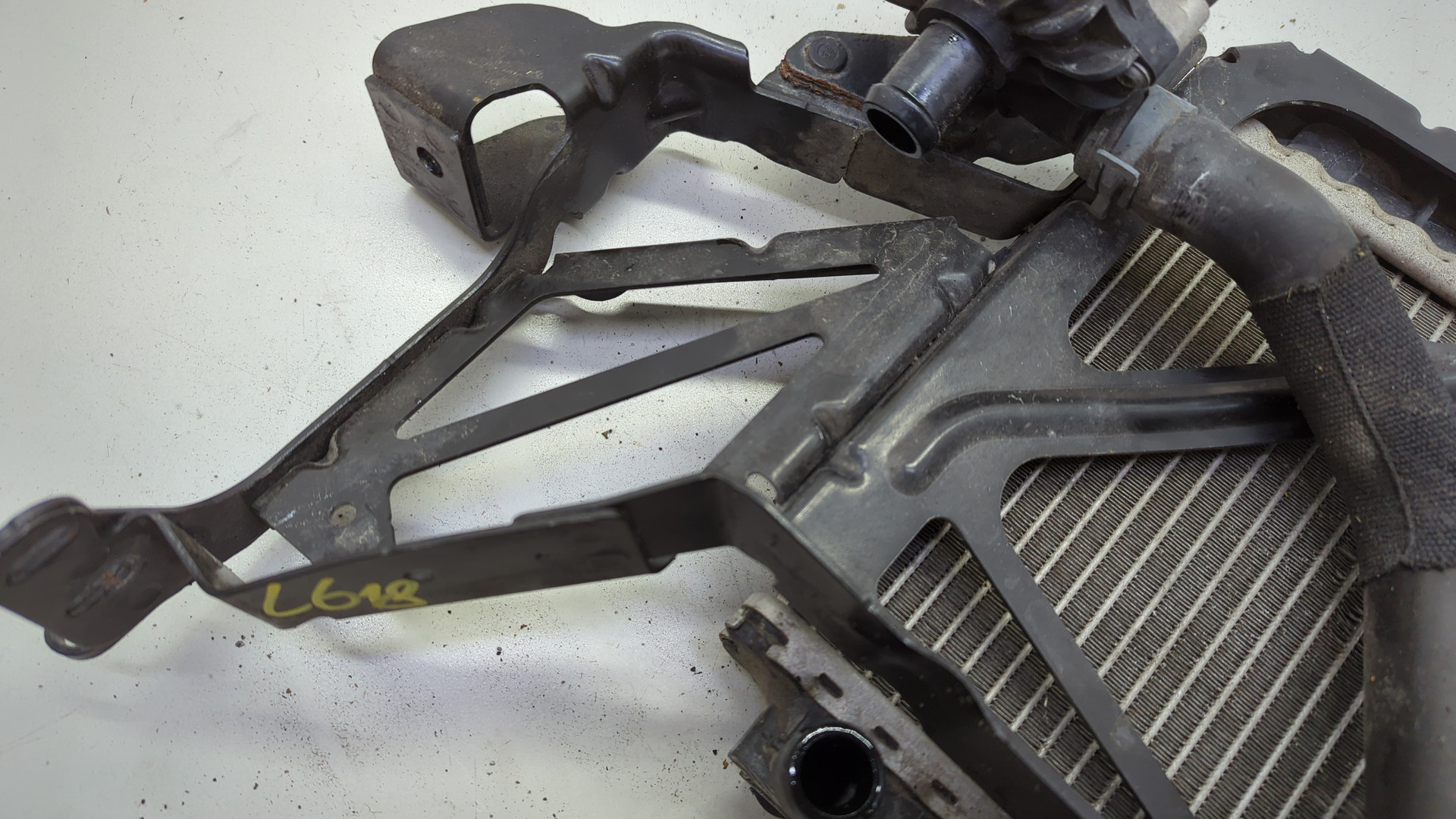 Радиатор охлаждения двигателя основной