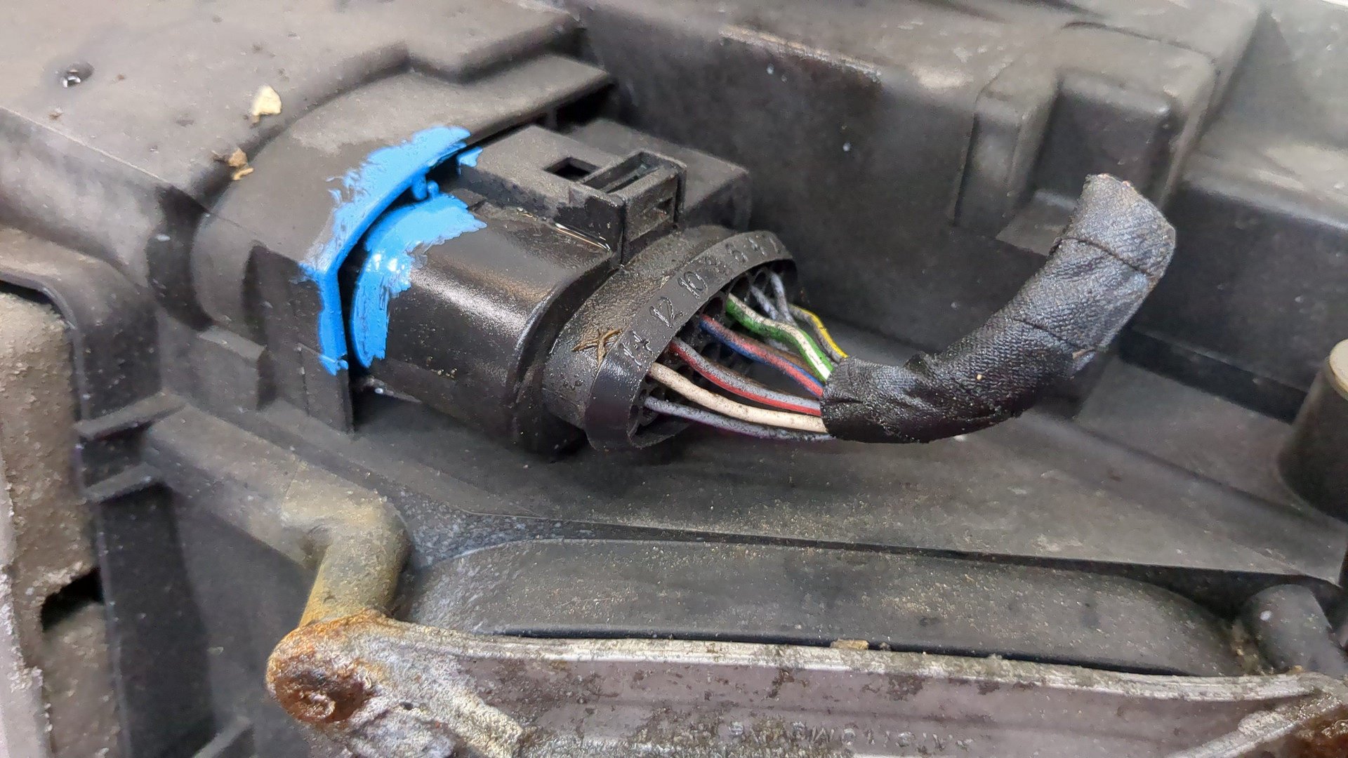 Фара правая