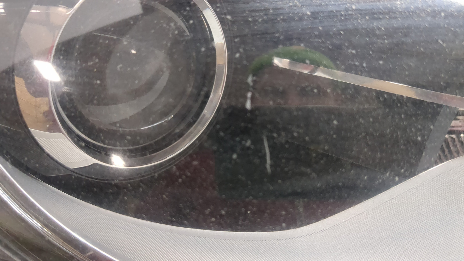 Фара правая