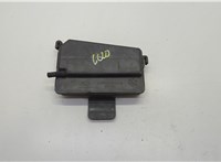 F75H19A566 Резонатор воздушного фильтра Lincoln Navigator 2002-2006 20670580 #1