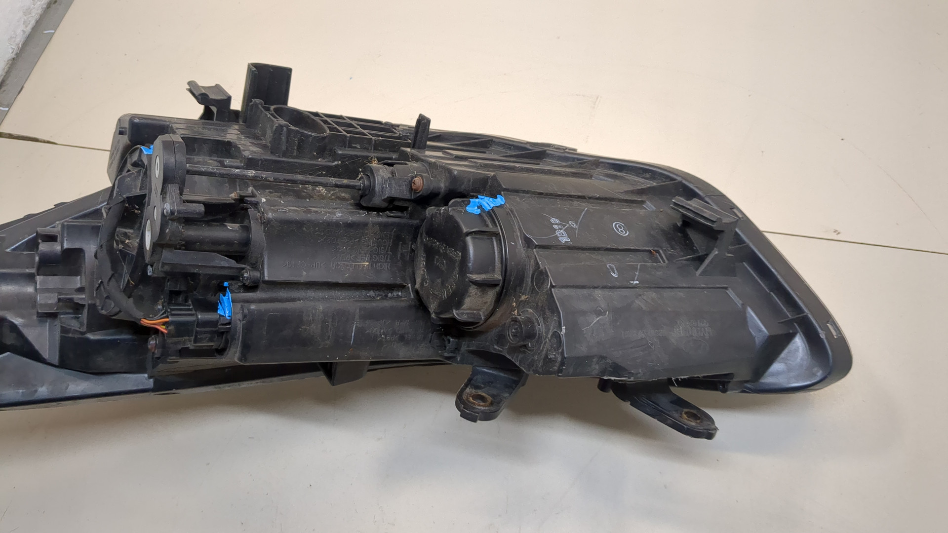 Фара правая