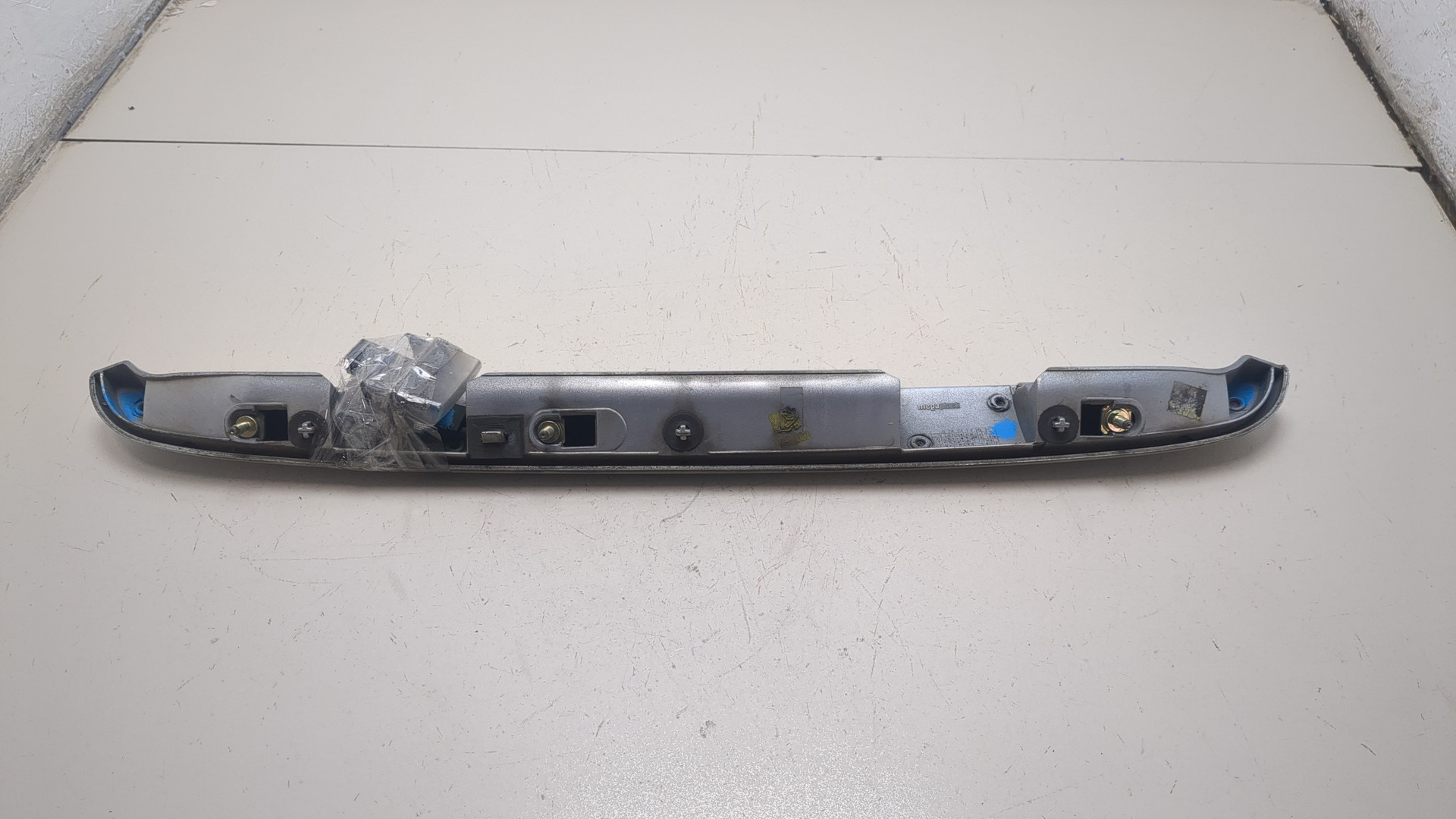 Фонарь подсветки номера