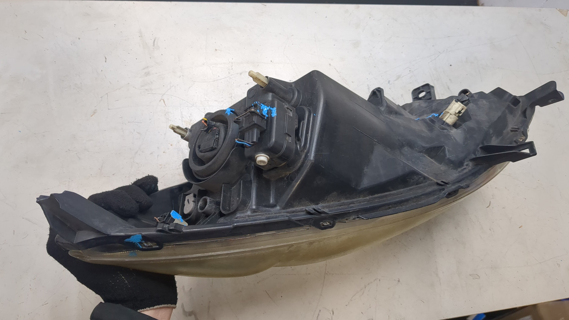 Фара правая