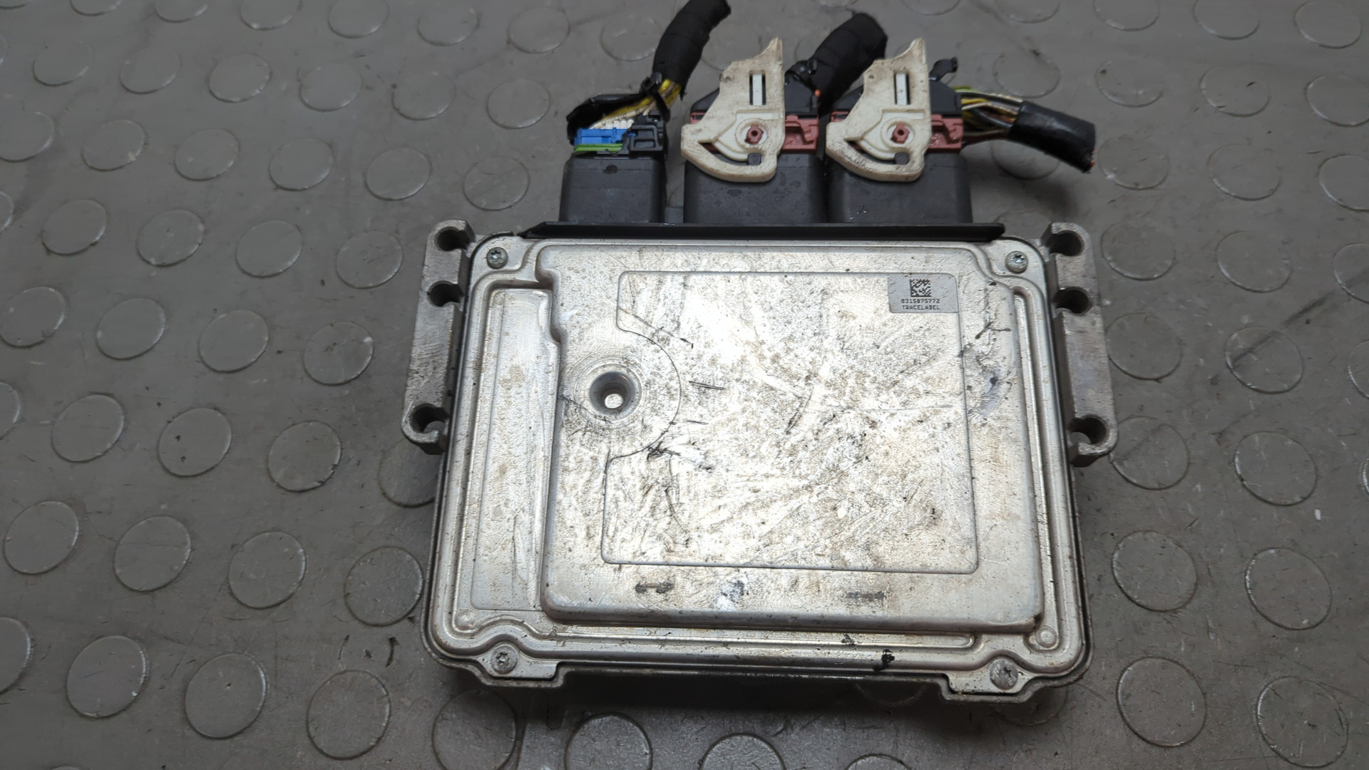 Блок управления двигателем