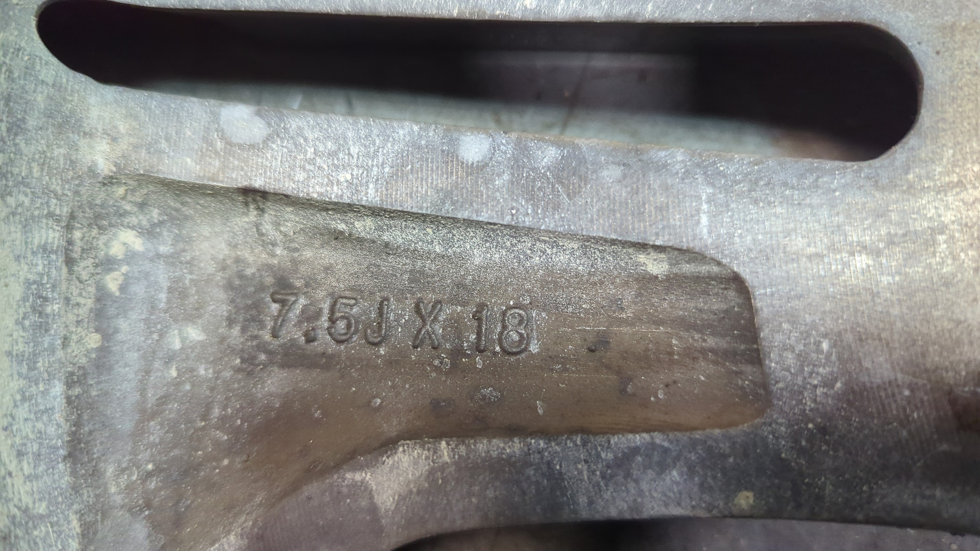 Диски колесные литые 4 шт