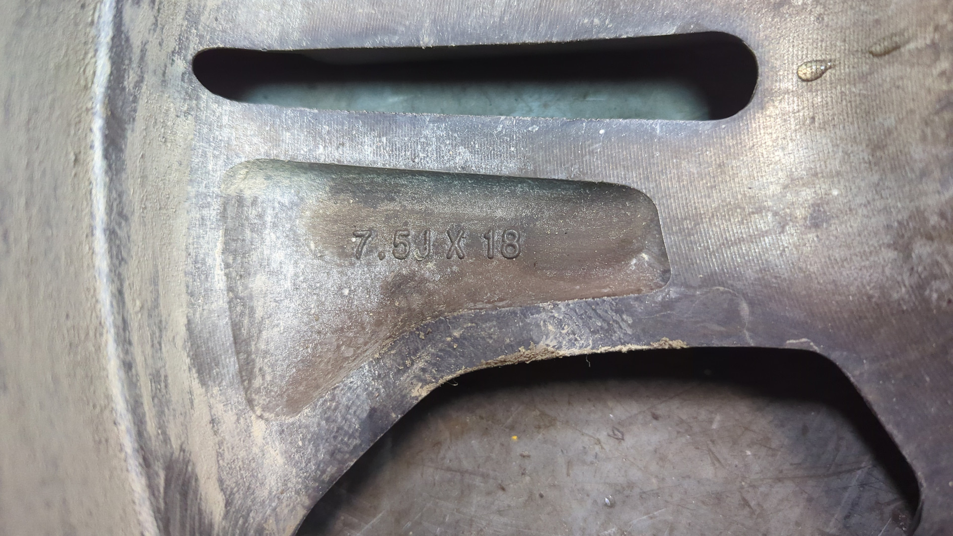 Диски колесные литые 4 шт