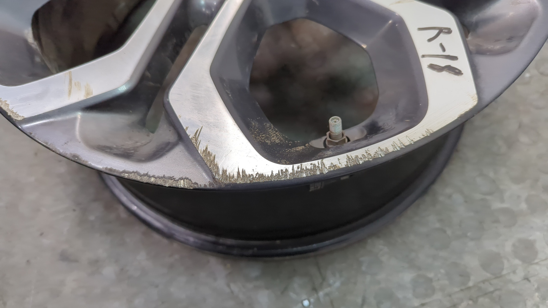 Диски колесные литые 4 шт