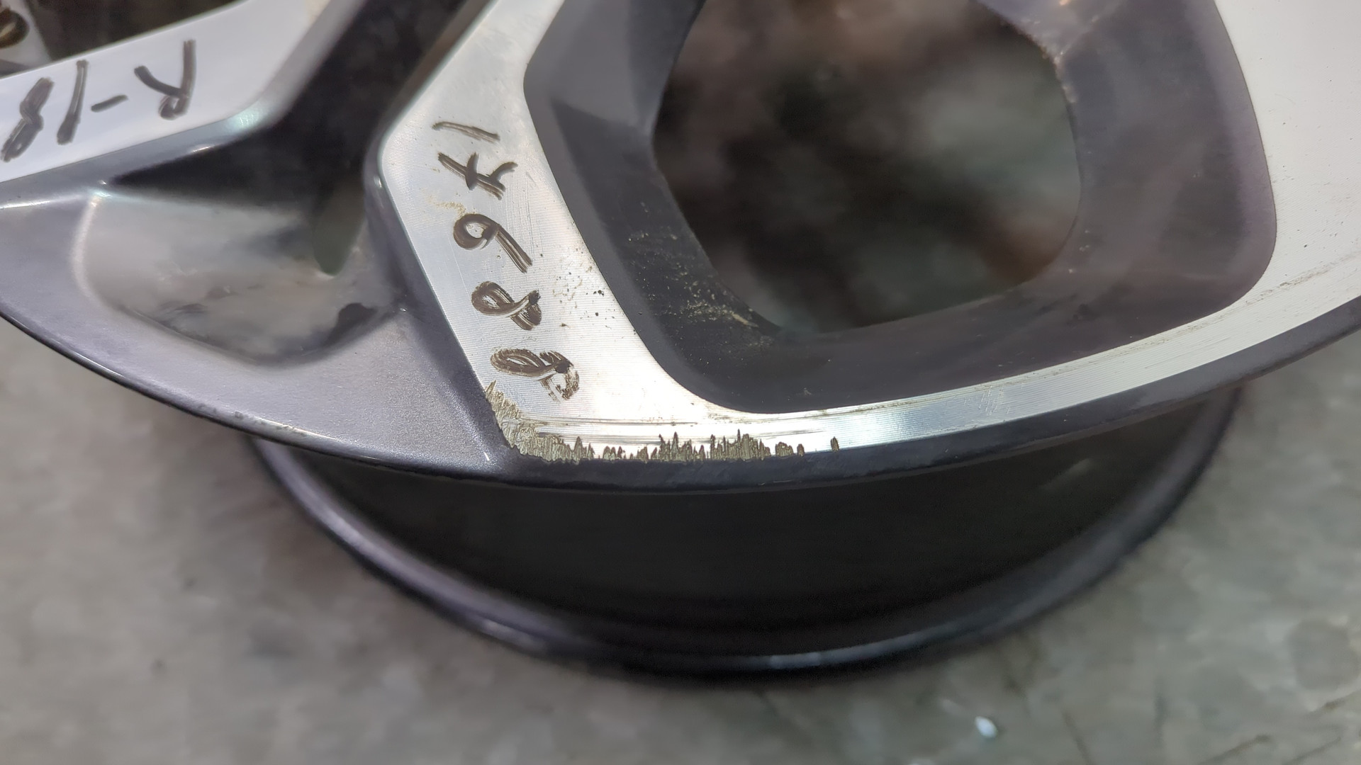 Диски колесные литые 4 шт