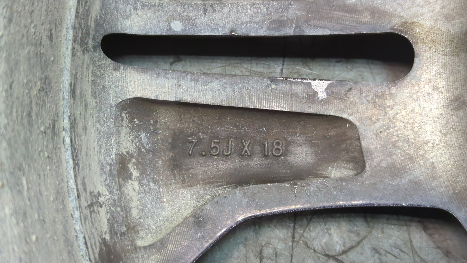 Диски колесные литые 4 шт