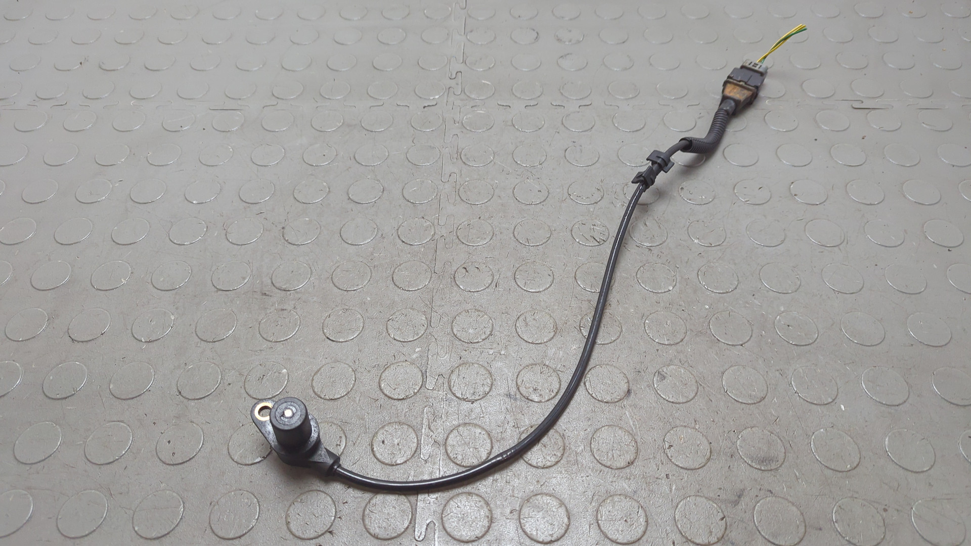 Датчик положения коленвала