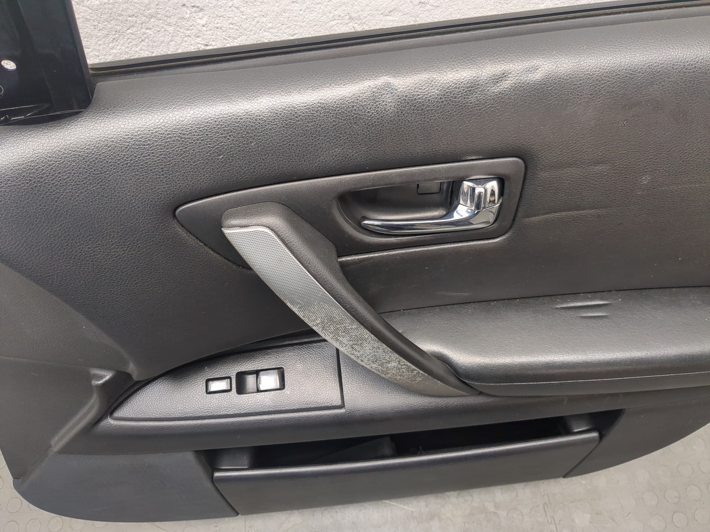 Дверь передняя правая