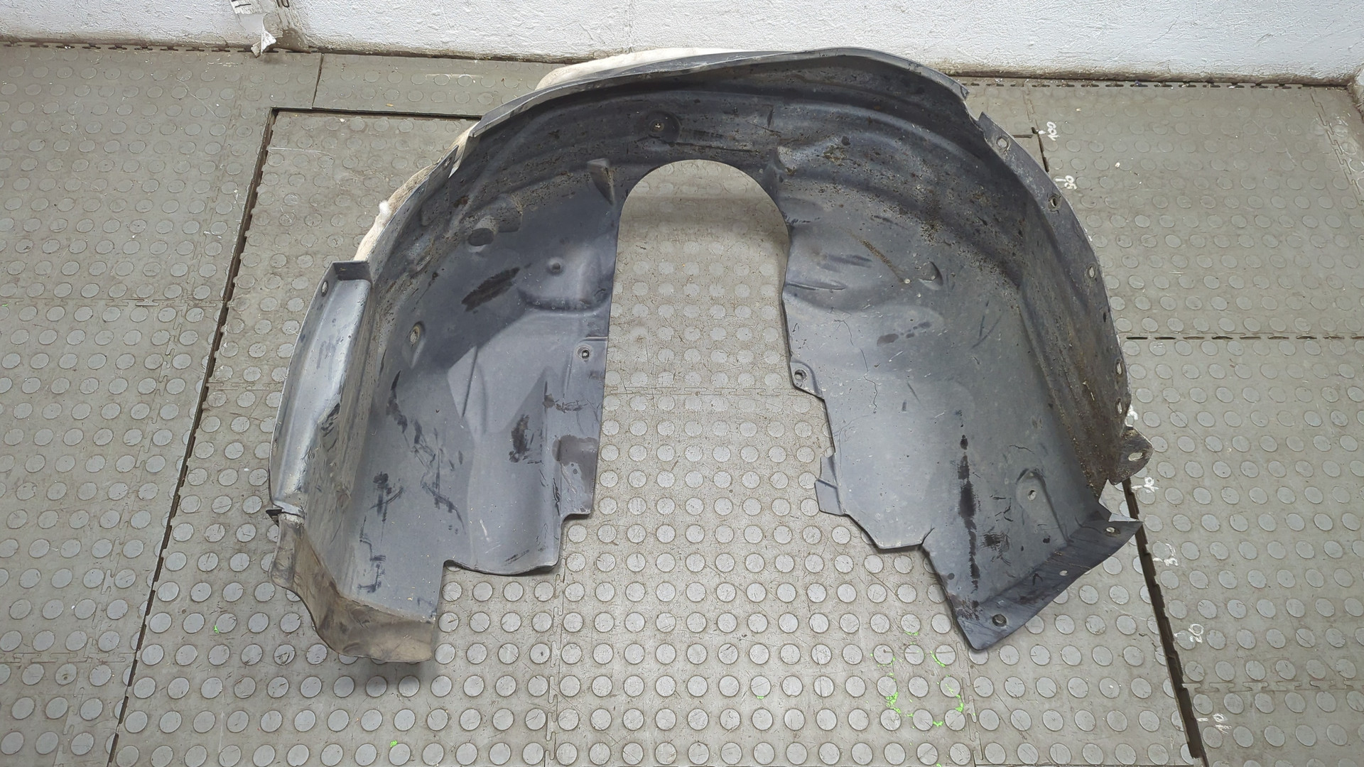 Локер передний левый