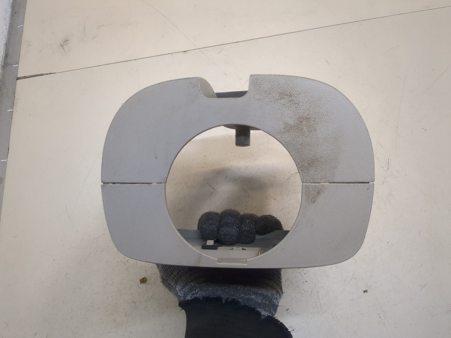 Кожух рулевой колонки