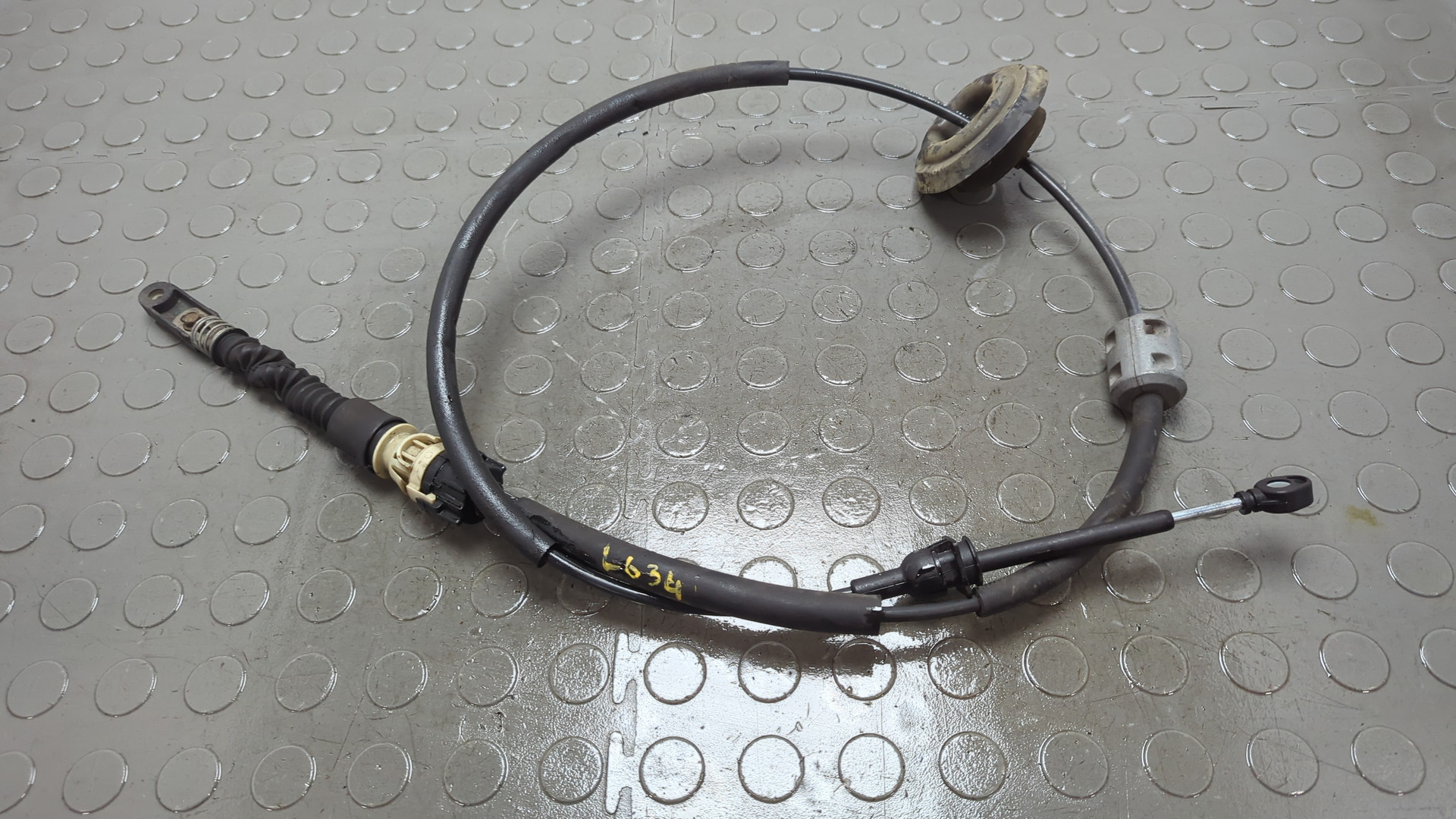 Трос КПП (выбора/переключения передач)