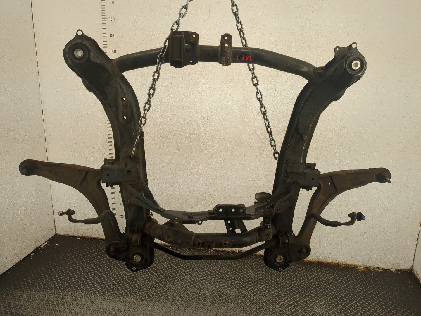 Балка подмоторная