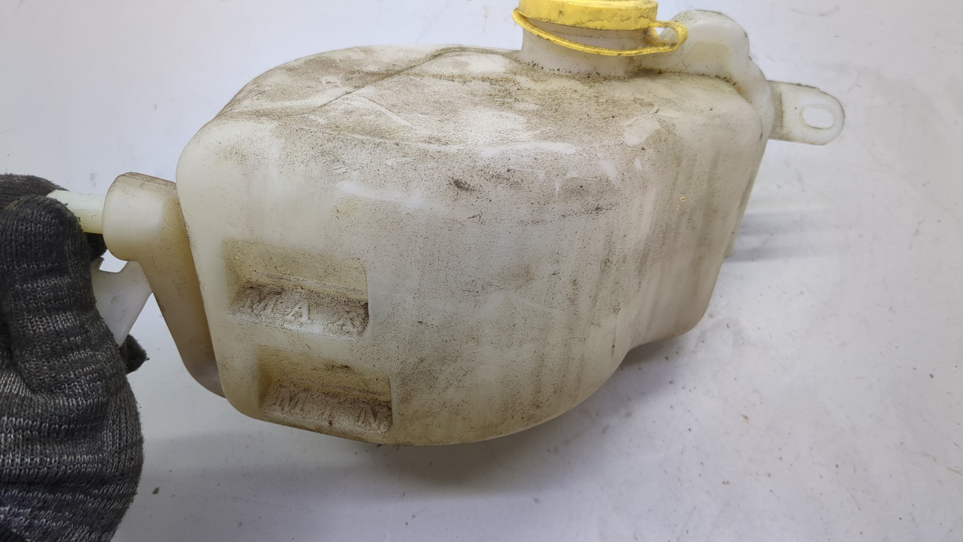 Бачок расширительный