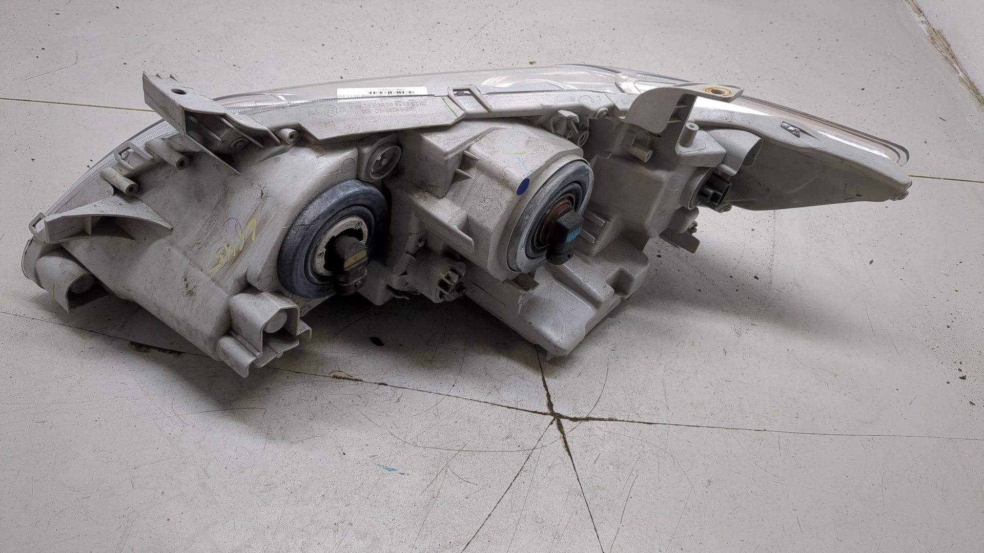 Фара правая