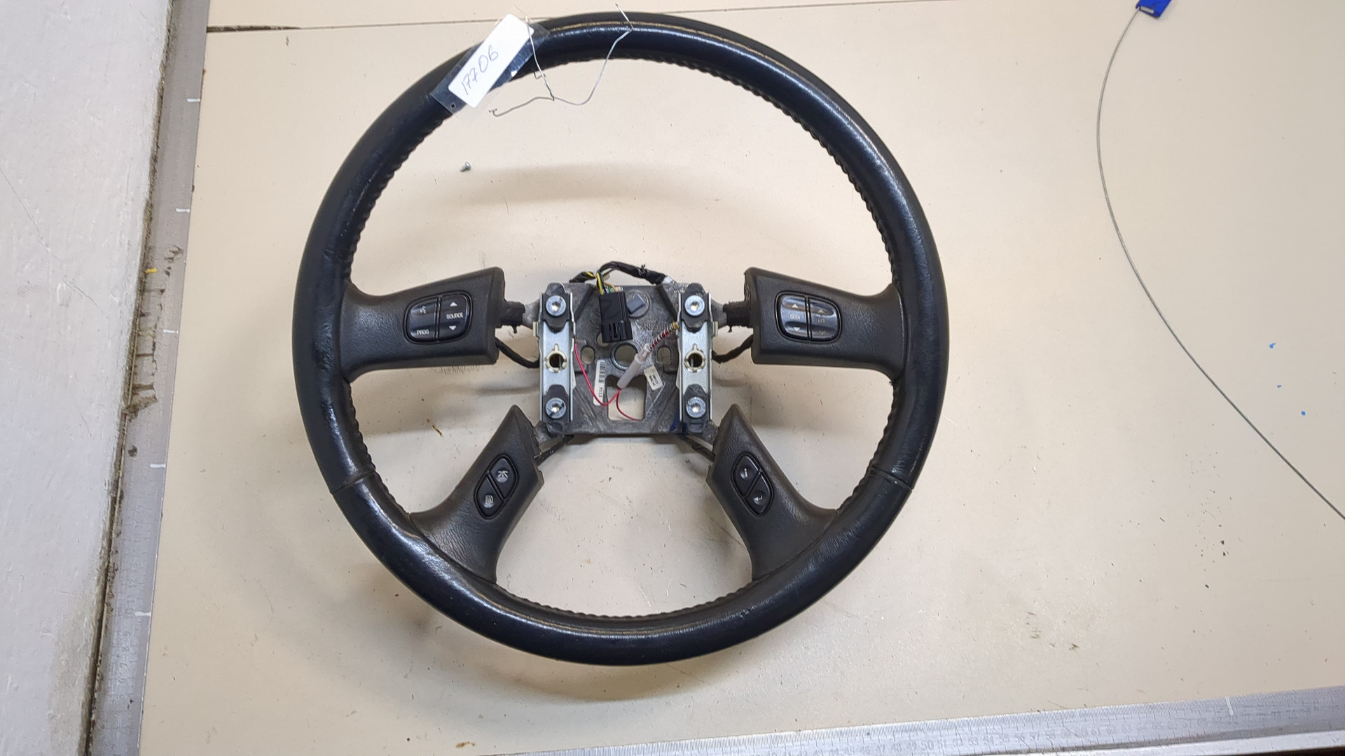 Рулевое колесо (руль)